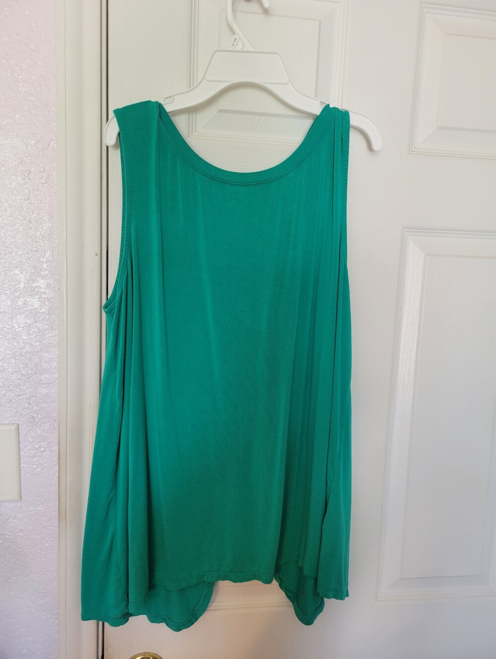 Old Navy Women’s Sleeveless Scoop Neck Tunic Tank Top - Teal Green